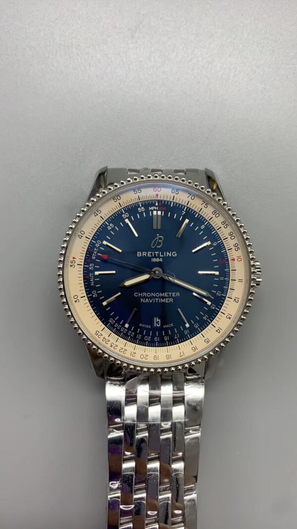 Breitling Navitimer (NAVITIMER)