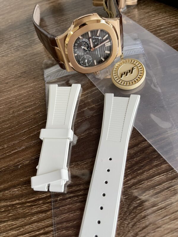 Patek Philippe Nautilus 5712 White