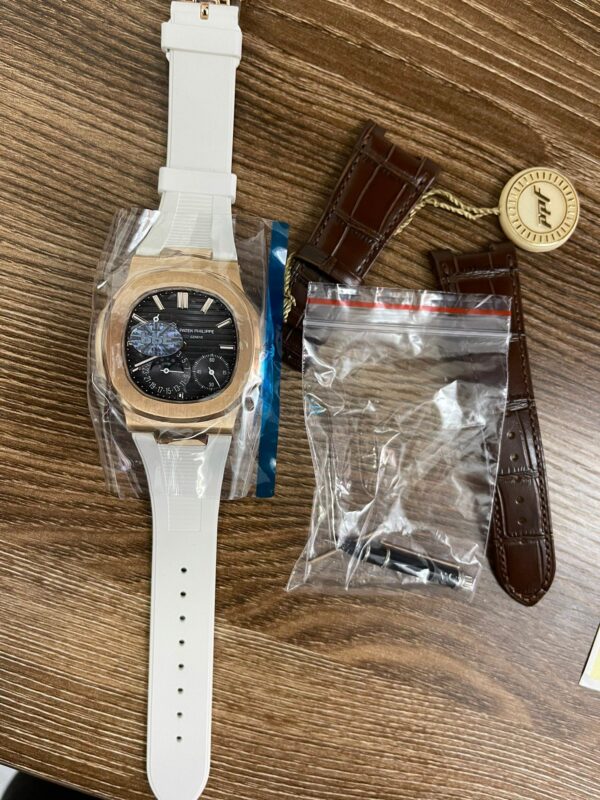 Patek Philippe Nautilus 5712 White