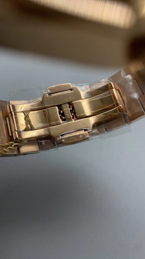 Patek Philippe Overseas 4500V Blue