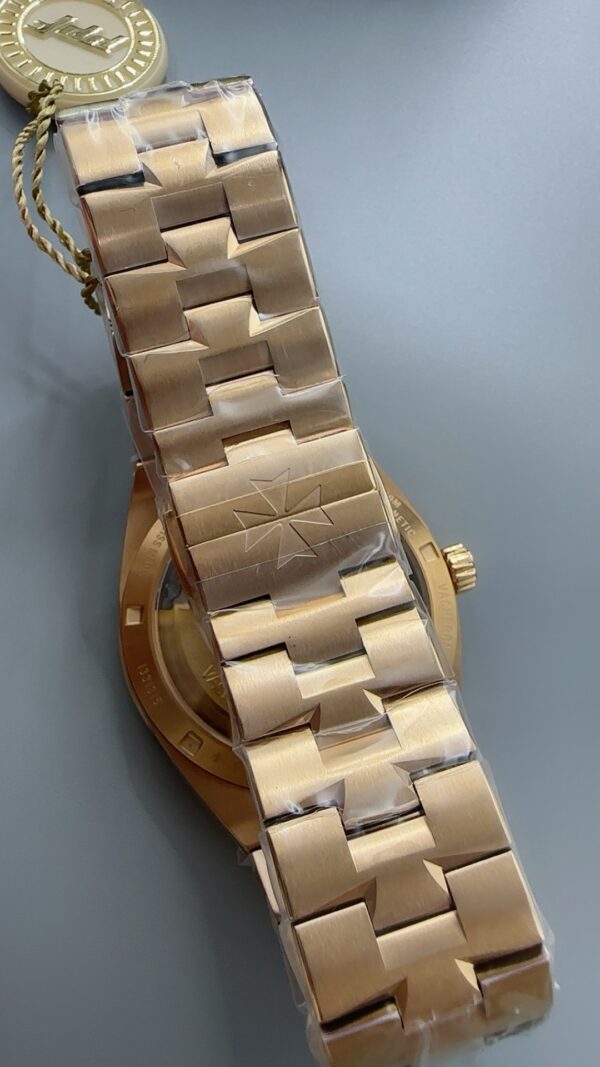 Patek Philippe Overseas 4500V Blue
