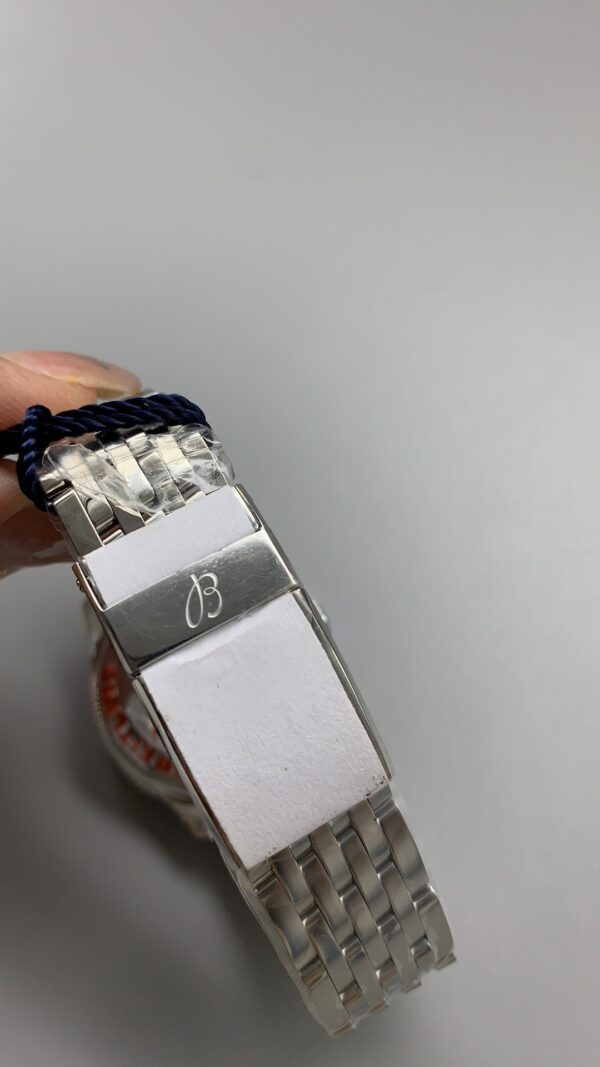 Breitling Navitimer (NAVITIMER)