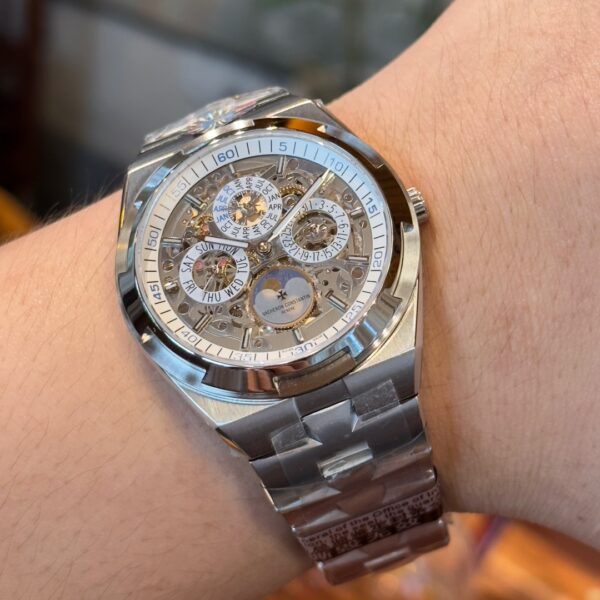 Patek Philippe Overseas 4300V Blue