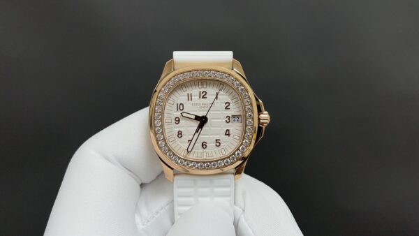 Patek Philippe Aquanaut (AQUANAUT) Blue