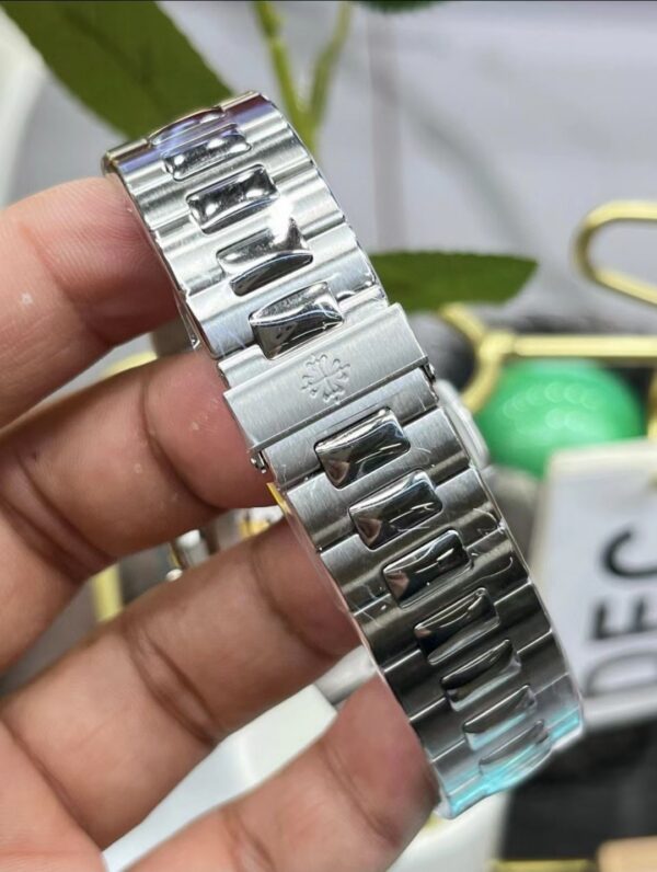 a1723387217970_3622-1.jpg Patek Philippe Nautilus (NAUTILUS)