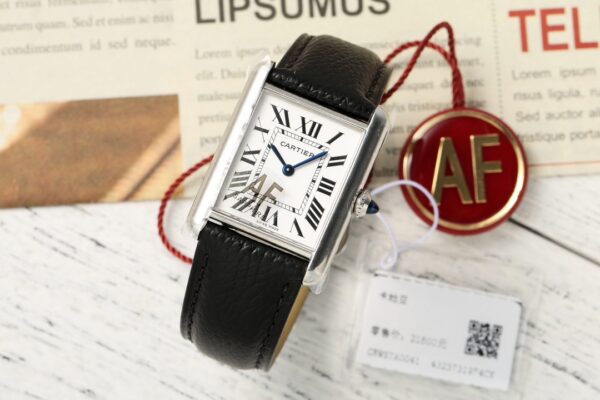 a1724417937368_8644-3.jpg Cartier Tank (TANK) Blue