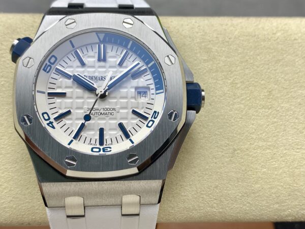 Audemars Piguet Watch 15710 Blue