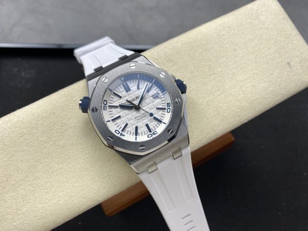 Audemars Piguet Watch 15710 Blue