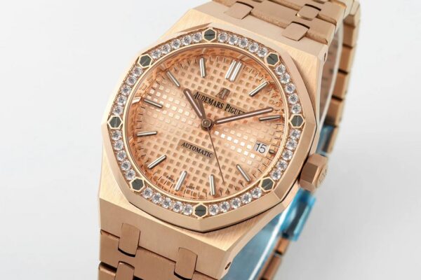 Audemars Piguet Royal Oak Red