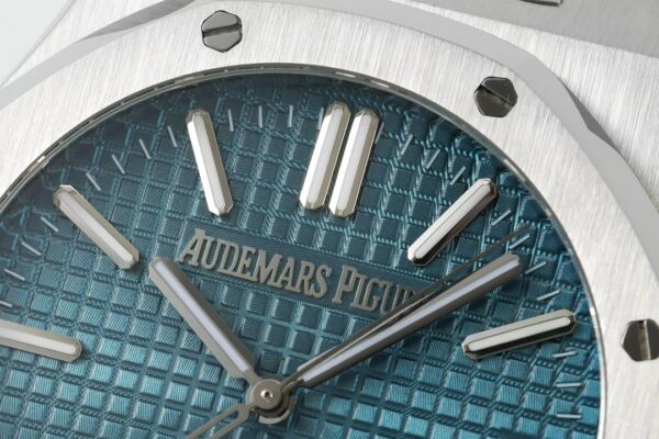 Audemars Piguet Royal Oak 15510 Blue