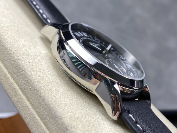 Patek Philippe Master Control 5224R-001