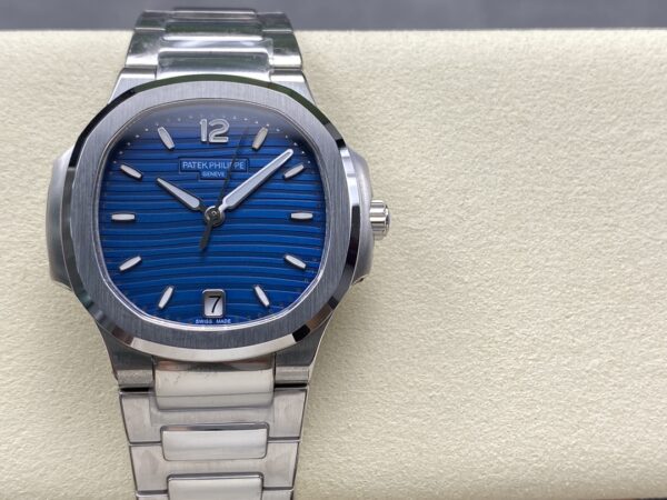 Patek Philippe Nautilus 7118 Blue