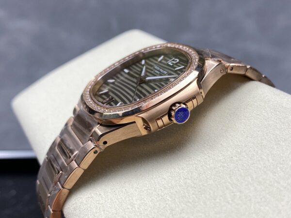 Patek Philippe Nautilus 7118 Blue