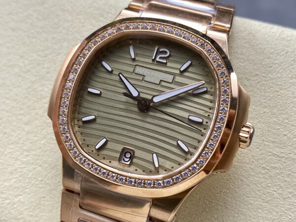 Patek Philippe Nautilus 7118 Blue