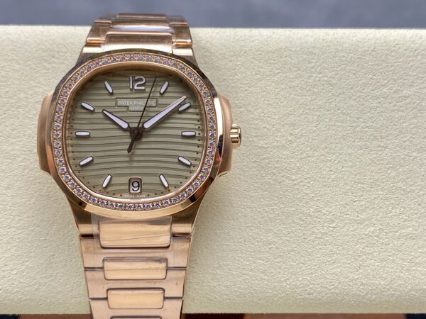 Patek Philippe Nautilus 7118 Blue