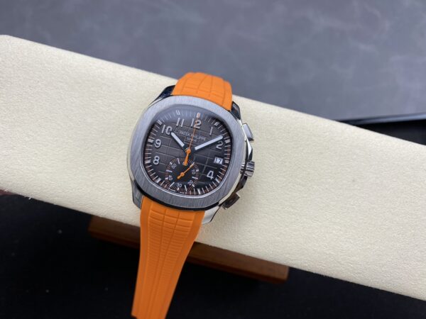 Patek Philippe Aquanaut 5968A Black