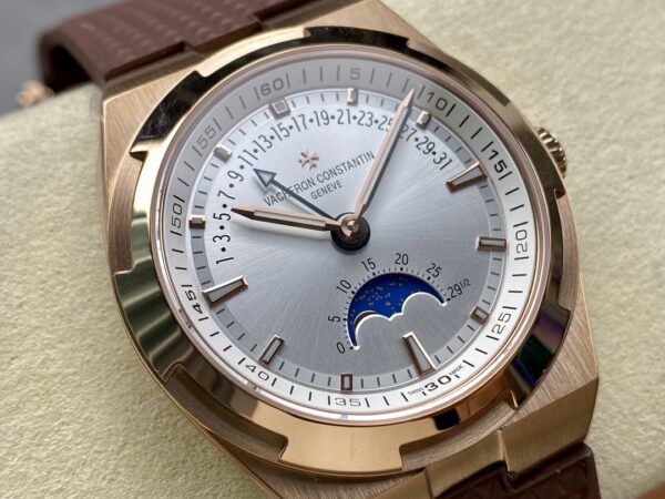 Patek Philippe Overseas 4000V/210A