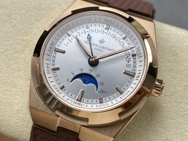 Patek Philippe Overseas 4000V/210A