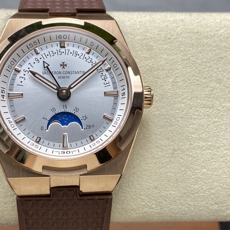 Patek Philippe Overseas 4000V/210A