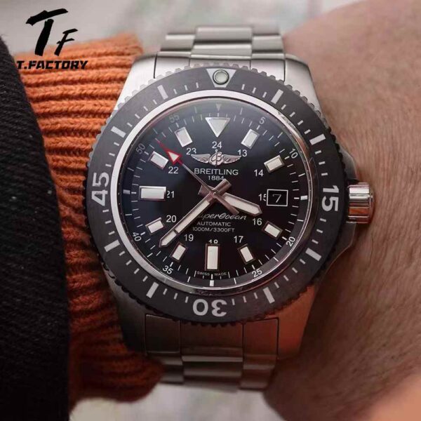 Breitling Navitimer (COMPLICATIONS) Black