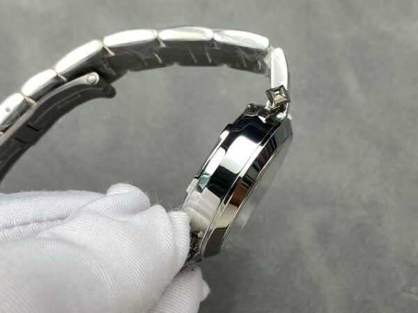 Cartier Pasha