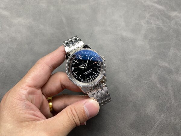 Breitling Navitimer (NAVITIMER) White