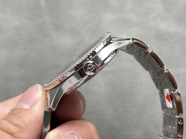 Breitling Navitimer White