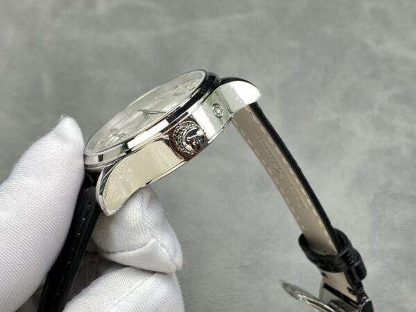 Jaeger-LeCoultre Master Control (MASTER)