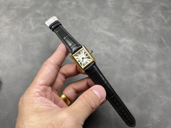 a1734681582728_0387-1.jpg Cartier Tank (TANK)