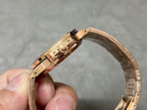Patek Philippe Nautilus 7118 Blue