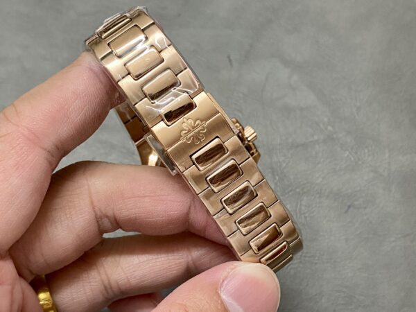 Patek Philippe Nautilus 7118 Blue