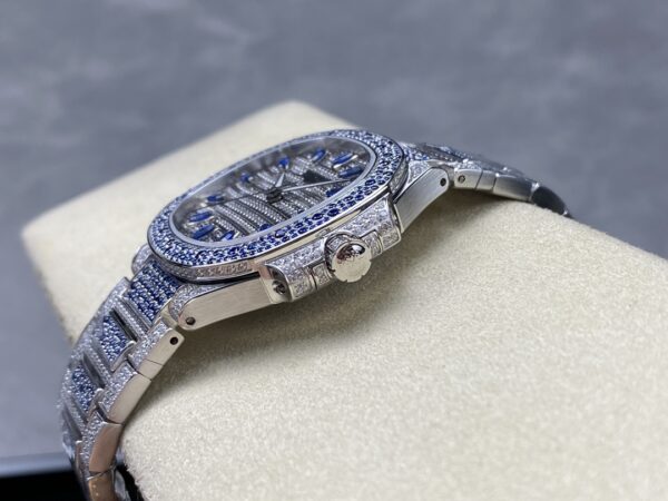 Patek Philippe Nautilus 7118 Blue