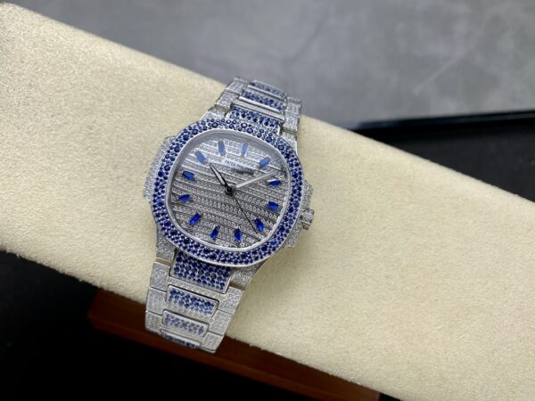Patek Philippe Nautilus 7118 Blue