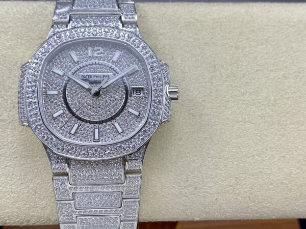 Patek Philippe Nautilus 7118 White