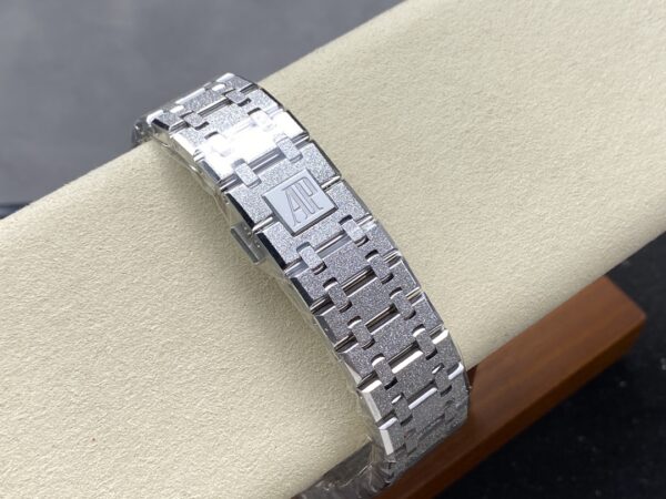 Audemars Piguet Royal Oak 15407