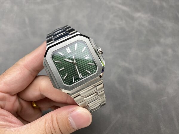 Patek Philippe Watch 5821
