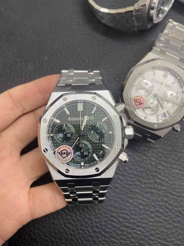 Audemars Piguet Royal Oak 26240