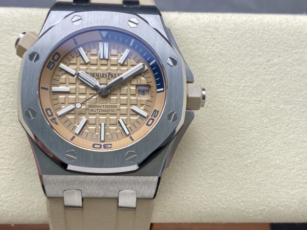 Audemars Piguet Royal Oak 15710-15703 Yellow Gold