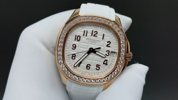 Patek Philippe Aquanaut 5268R
