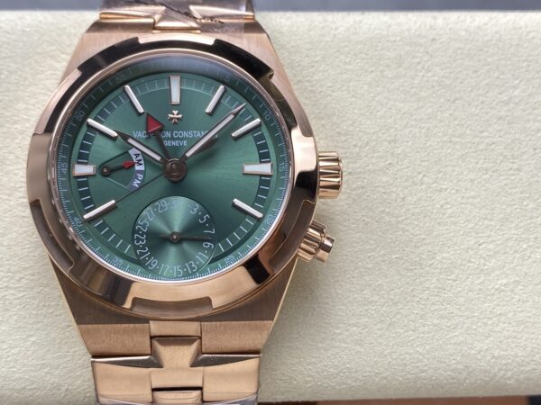 Vacheron Constantin Overseas 7900V
