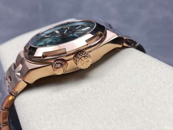 Vacheron Constantin Overseas 7900V