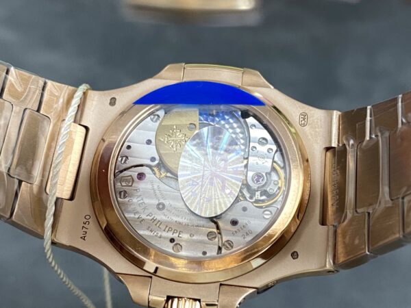 Patek Philippe Nautilus 21600 Blue