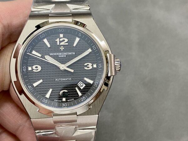 Vacheron Constantin Overseas 9019 Pink