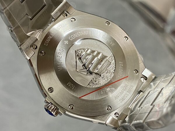 Vacheron Constantin Overseas 9019 Pink
