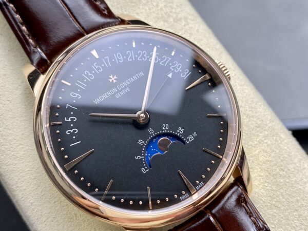 Patek Philippe Overseas 4000V/210A
