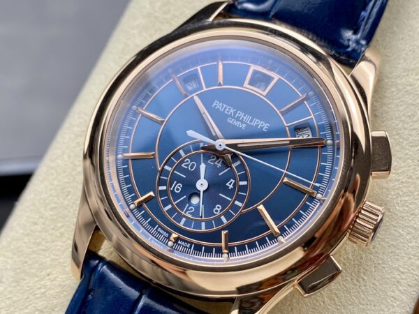 Patek Philippe Nautilus 5905R-010