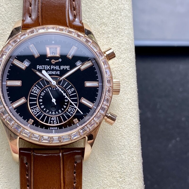 Patek Philippe Nautilus 5905R-010