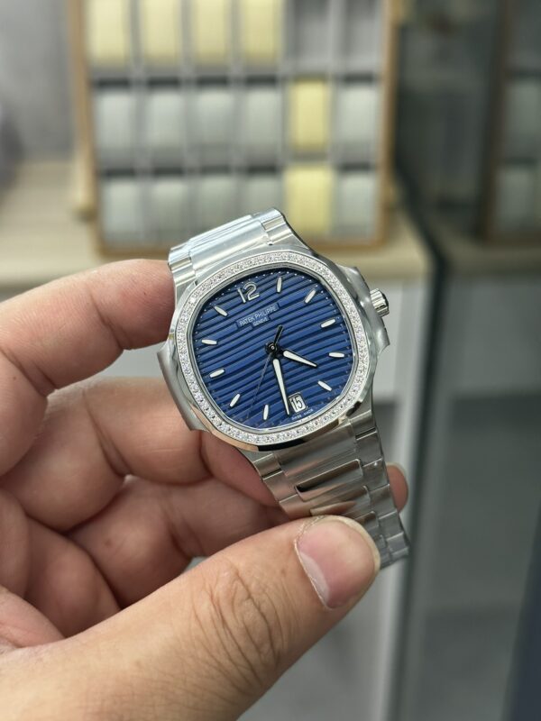 Patek Philippe Nautilus 7118 Blue