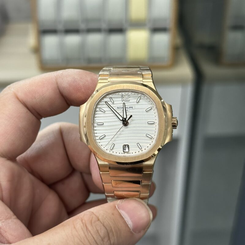 Patek Philippe Nautilus 7118 White