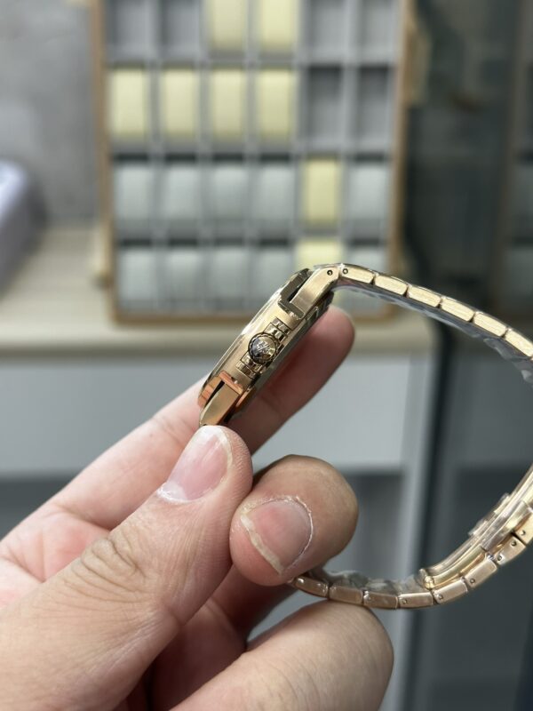 Patek Philippe Nautilus 7118 White